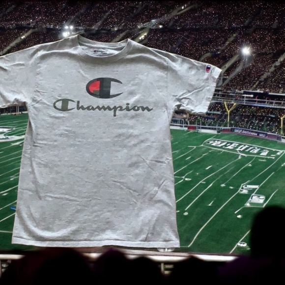 Champion T-shirts short sleeve adult size small, gray, red black  C Logo 🌴🏝 - Picture 3 of 11